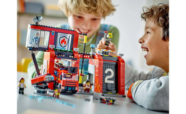 60414 LEGO® City Fire Station With Fire Truck