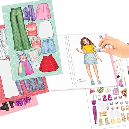 TOPModel Cutie Star-Dress Me Up Colouring Book