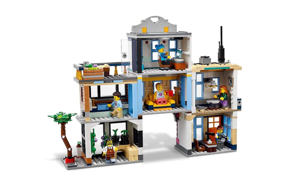 LEGO® Creator 3-in-1 Main Street 31141