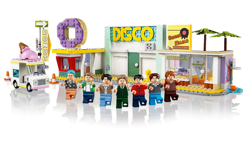 LEGO® Ideas BTS Dynamite 21339
