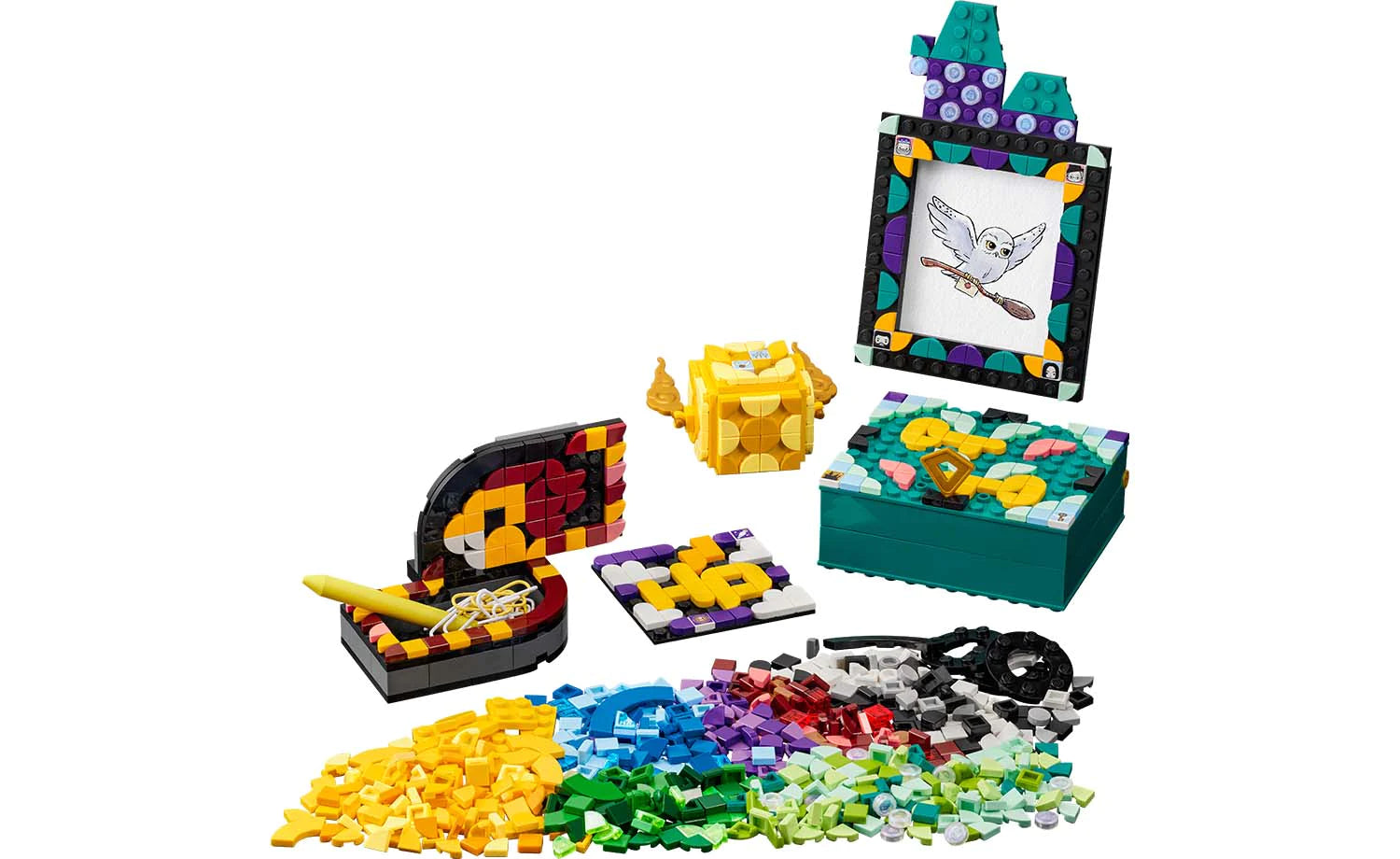 LEGO® DOTS Hogwarts™ Desktop Kit 41811