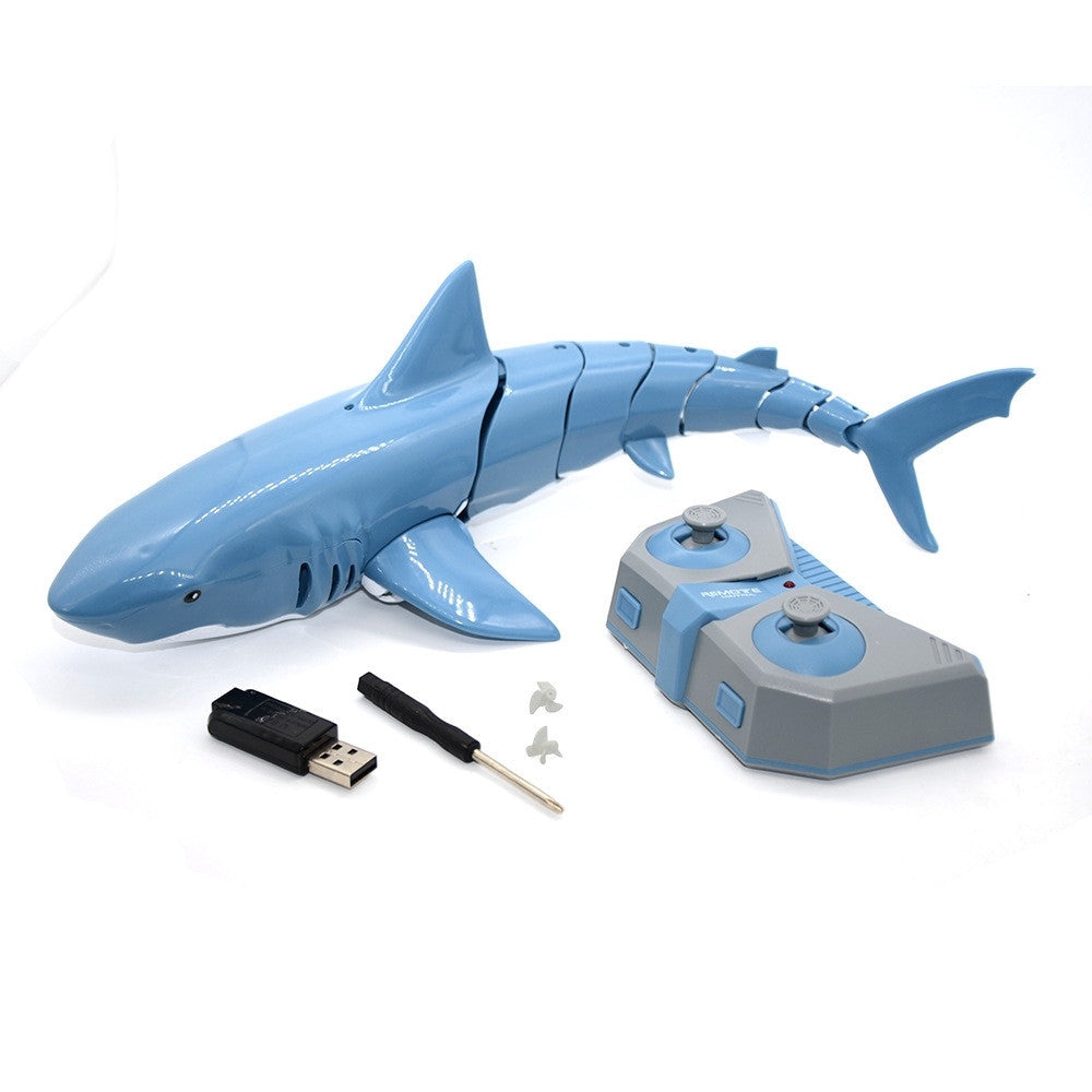 R/C SHARK (34CM LONG) WITH BATTERY & USB CHARGER