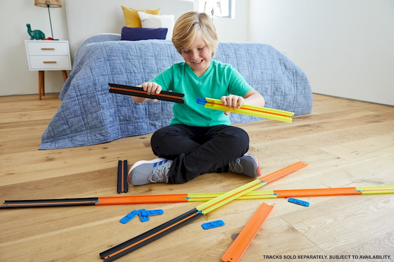 HOT WHEELS® TRACK BUILDER UNLIMITED STRAIGHT TRACK ASST.